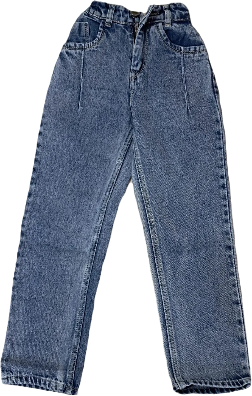 Denim jogger pant and t-shirt