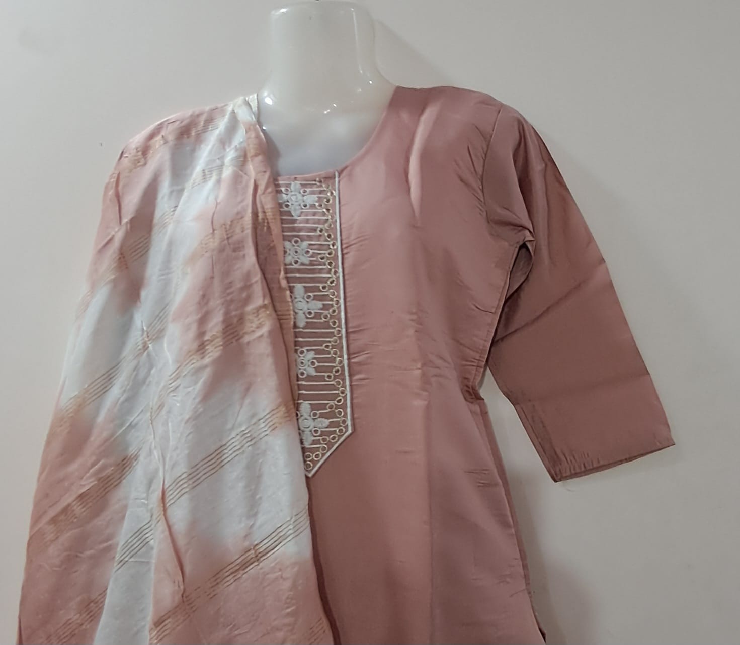 Coffee Brown Embroidered Suit Set with Tie-Dye Dupatta