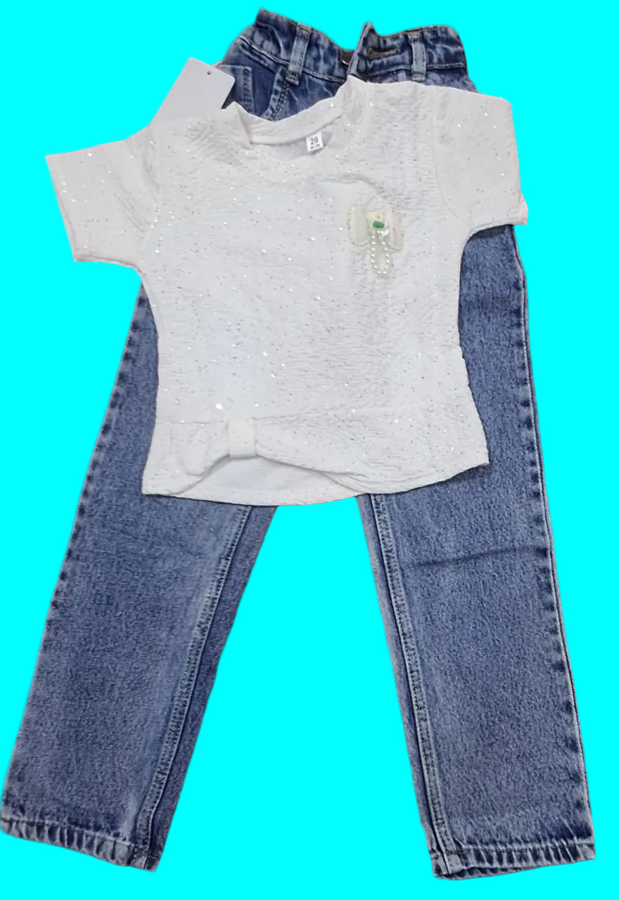 Denim Jeans pant and T- shirt
